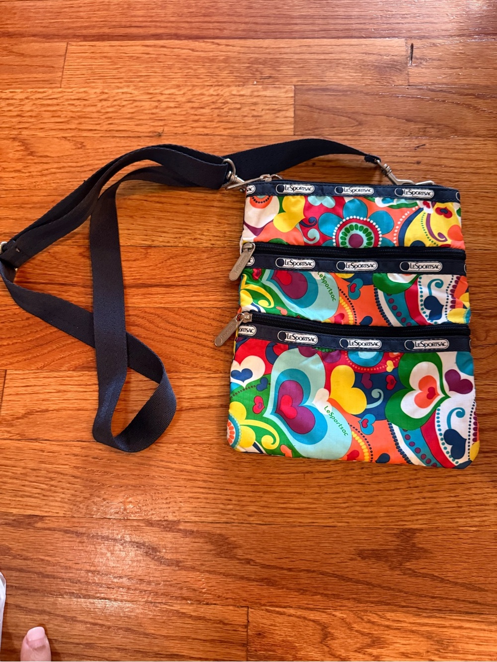 Lesportsac Floral Vibrant Hippy Trippy Crossbody Bag 3 Zip Pockets Like new